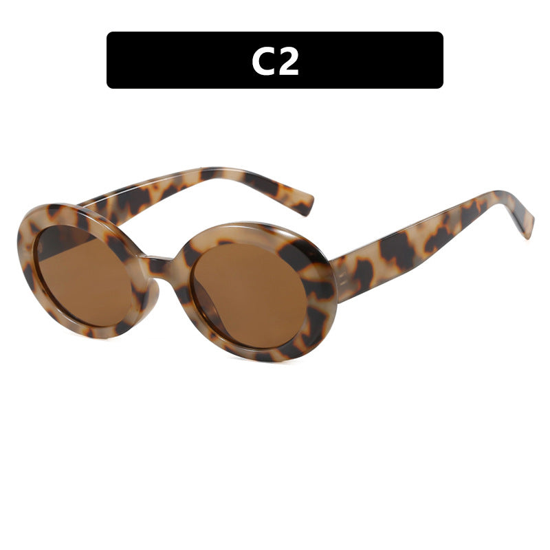 Women's round sunglasses with elegant plastic frame and UV protection Skanto