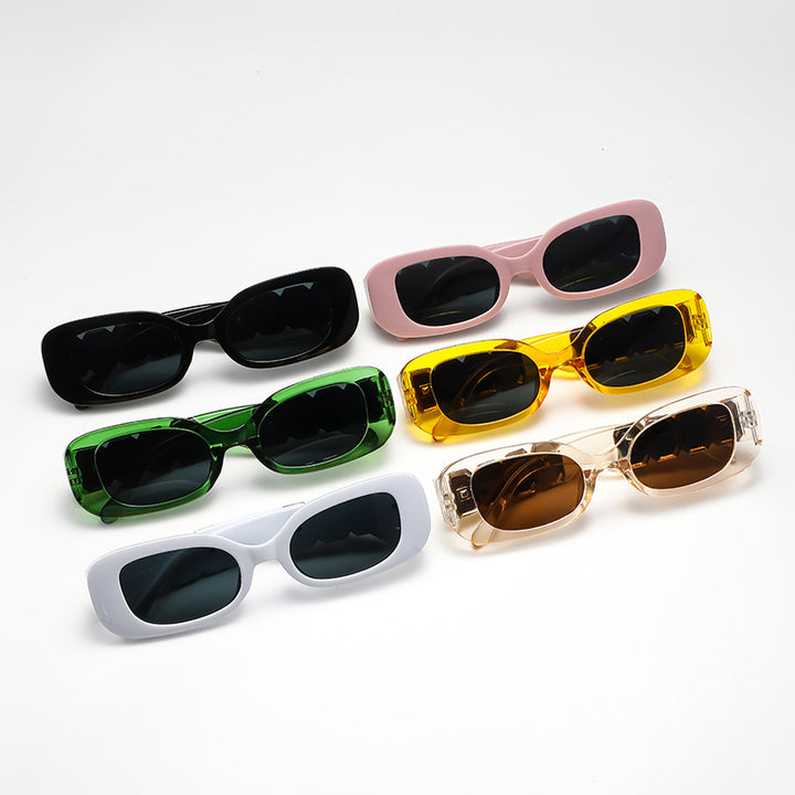 Dame mote solbrille med glamorøs ramme Skanto