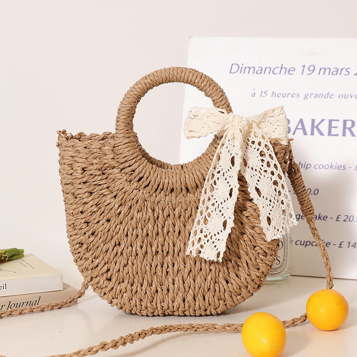 Trendy basket bag with round handle and textured design Skanto