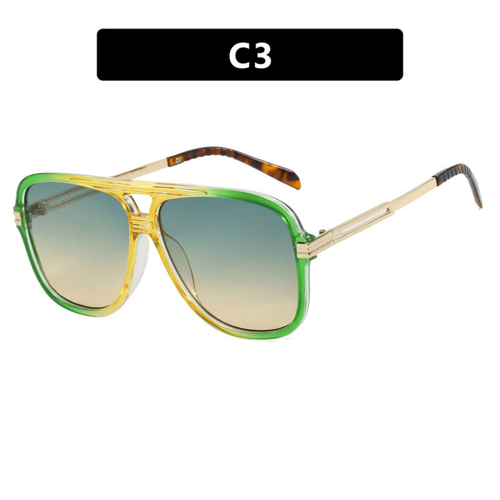 Women's oversized fashionable sunglasses with a robust and elegant design Skanto