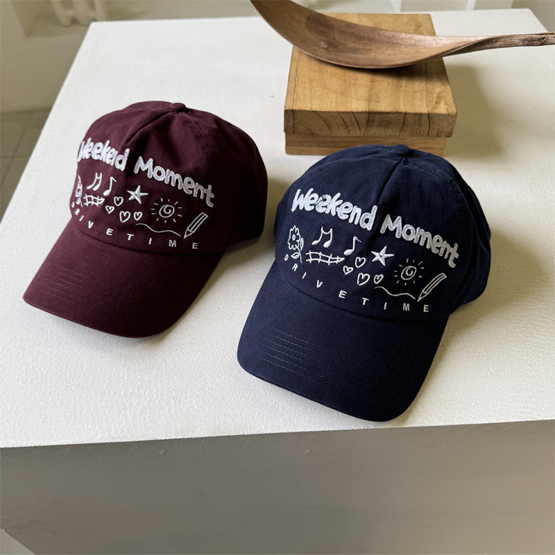 Kvinnens broderte grafiske visircap Skanto