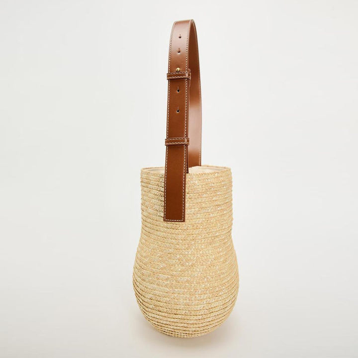 Handmade basket bag with elegant leather handle Skanto