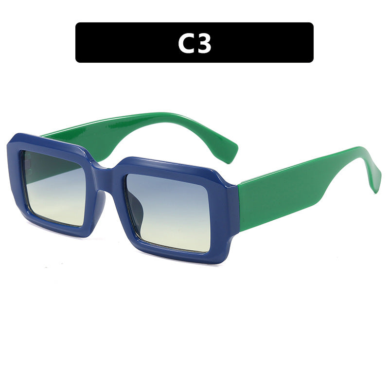 Dame oversized kvadratisk solbrille med moderne plastikkramme Skanto