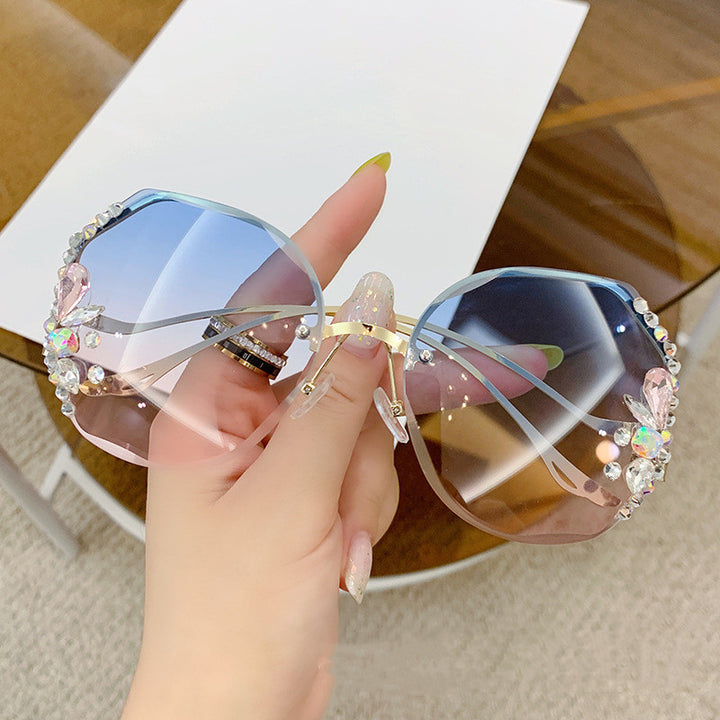 Dame oversized solbriller med dekorative steiner Skanto