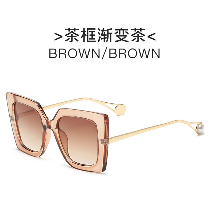 Dame elegant solbrille med geometrisk ramme Skanto