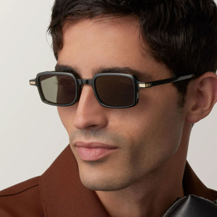 Women's square sunglasses with protective UV filter and robust frame Skanto