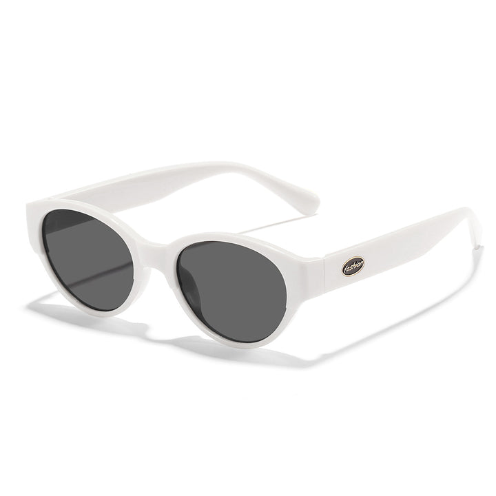 Dame moteriktig solbrille med transparent ramme og ergonomisk design Skanto