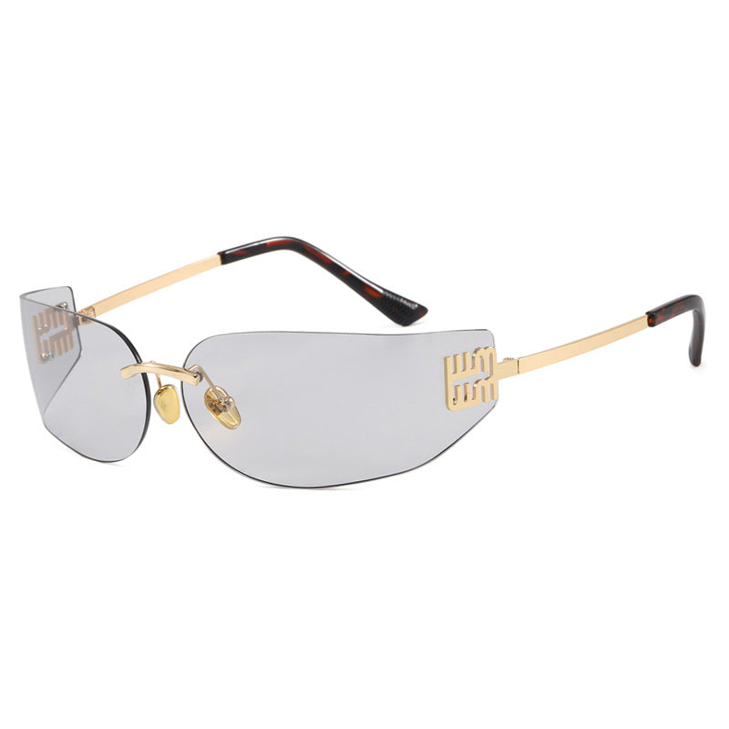 Women's futuristic designer sunglasses with unusual frame and UV protection Skanto