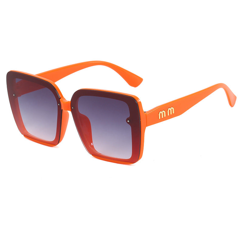 Dame moteriktig kvadratisk solbrille med gradientlinser Skanto