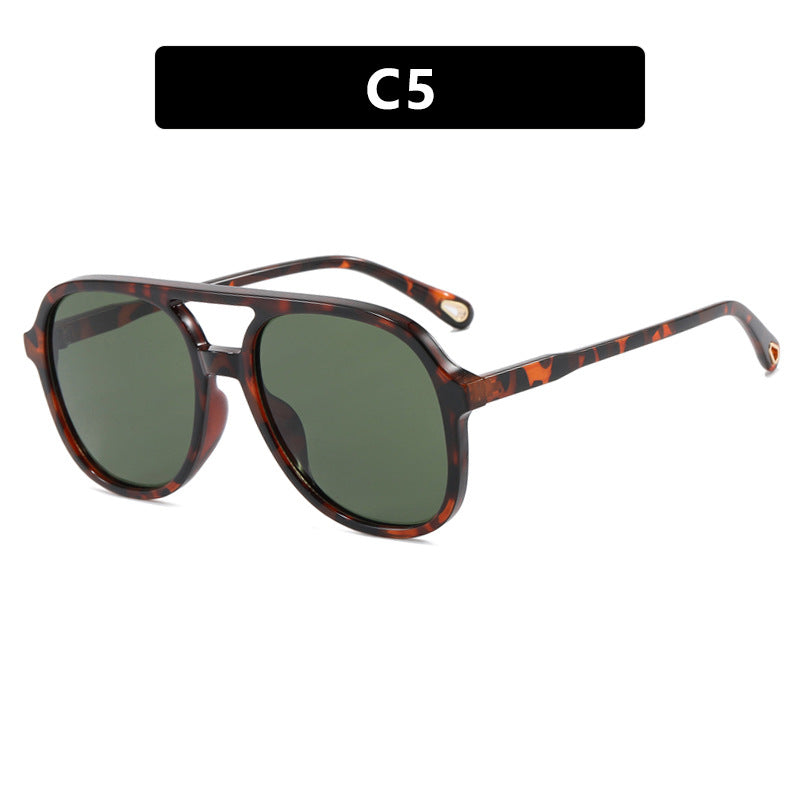 Women's geometric sunglasses with luxurious frame Skanto