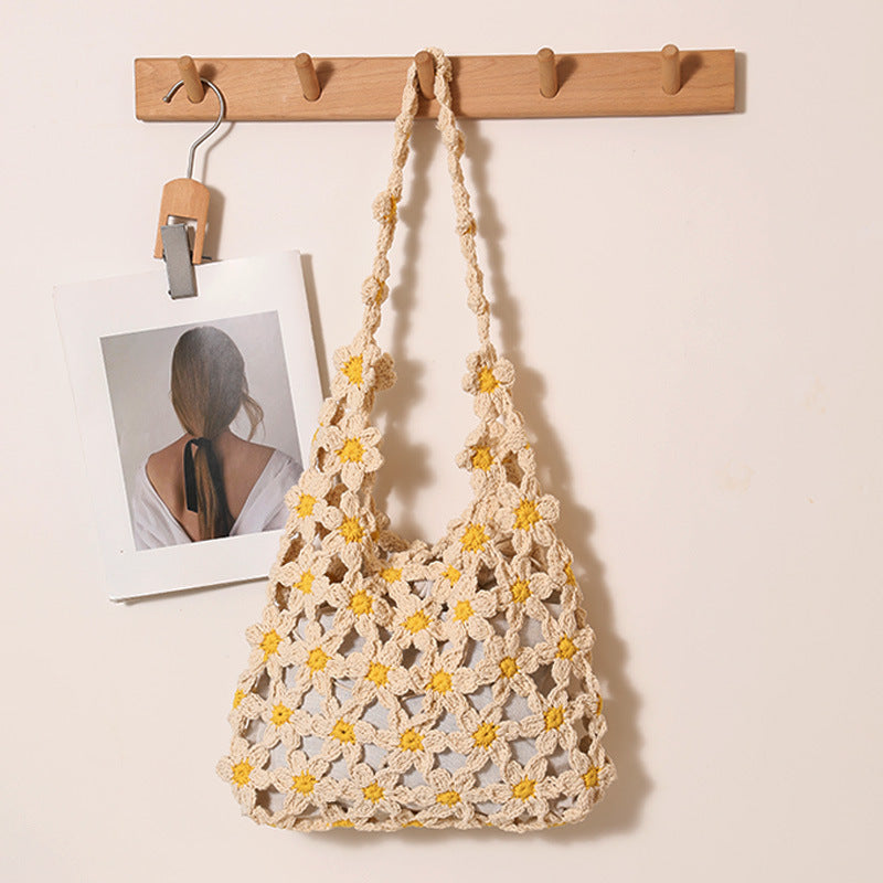 Crocheted Flower Bag Skanto