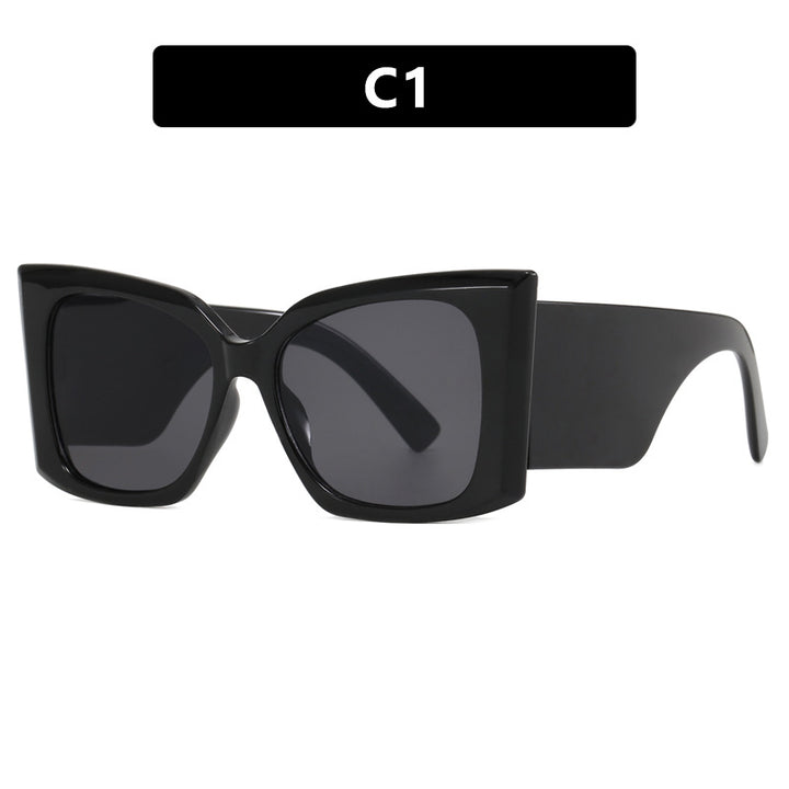 Women's oversized sunglasses with stylish cat-eye design Skanto