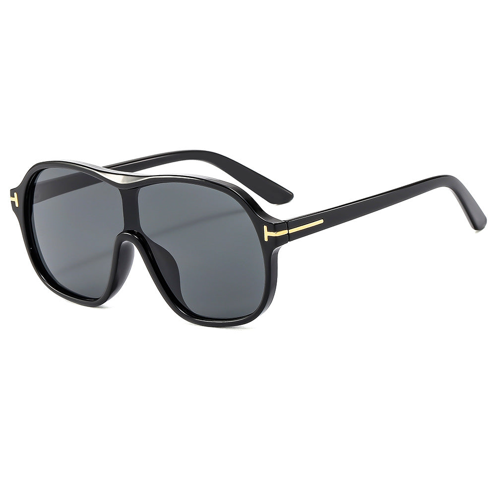 Women's fashionable oversized sunglasses with innovative design Skanto