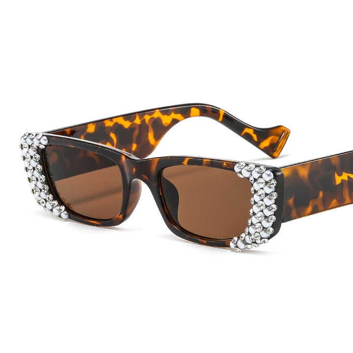 Dame ekstravagant smykkestein solbrille Skanto