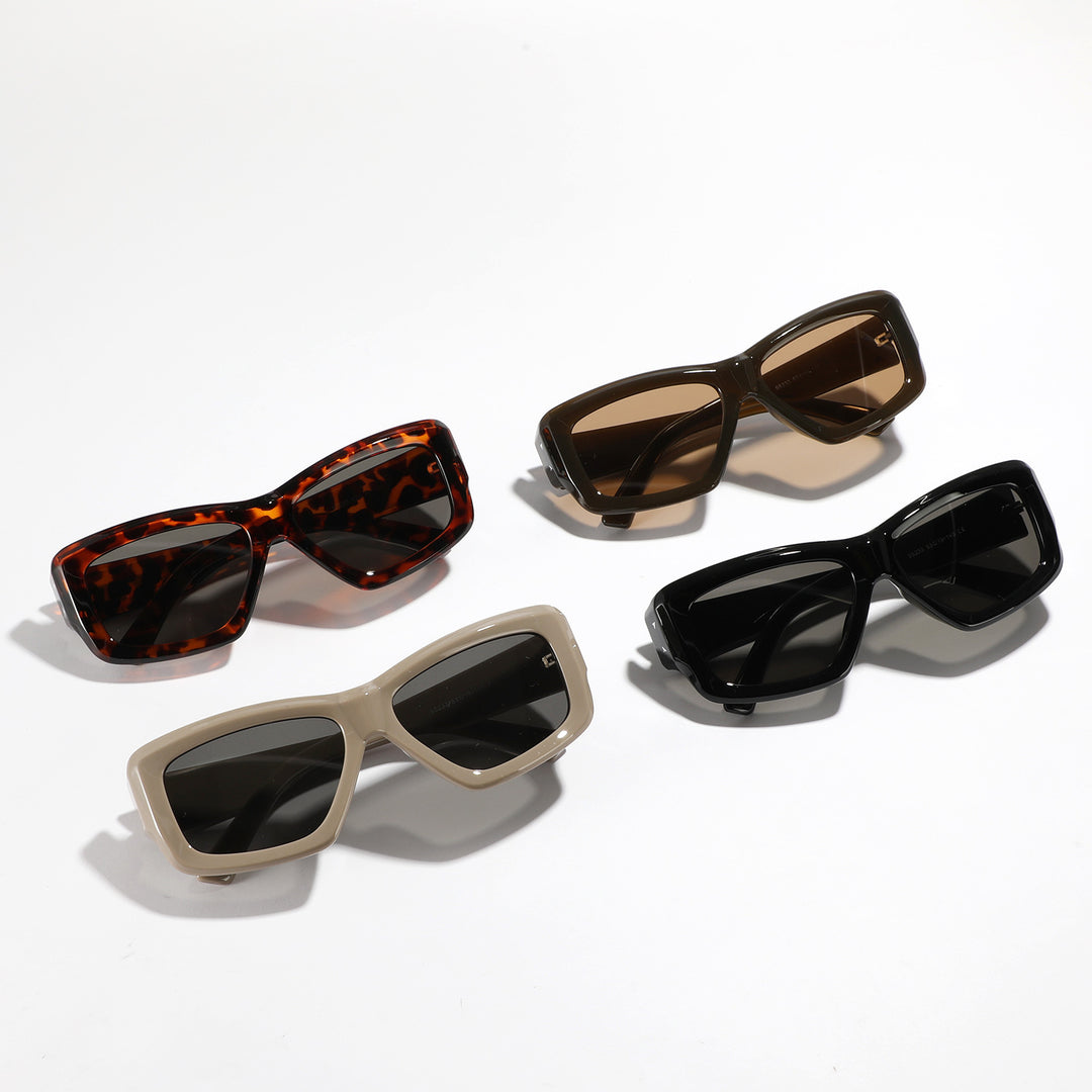 Damer oversized geometrisk solbrille med moderne ramme Skanto