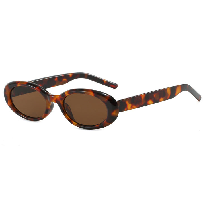 Women's oval sunglasses with transparent effect and UV protection Skanto