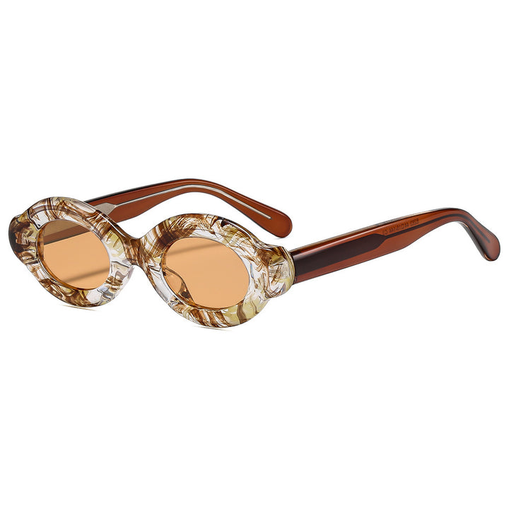 Dame moteriktig solbrille med unikt design Skanto