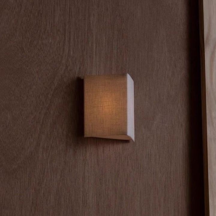 Skanto | Stoff Vegglampe i Japansk Wabi-Sabi Stil