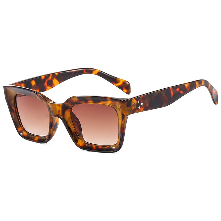 Dame oversized solbrille med markant design Skanto