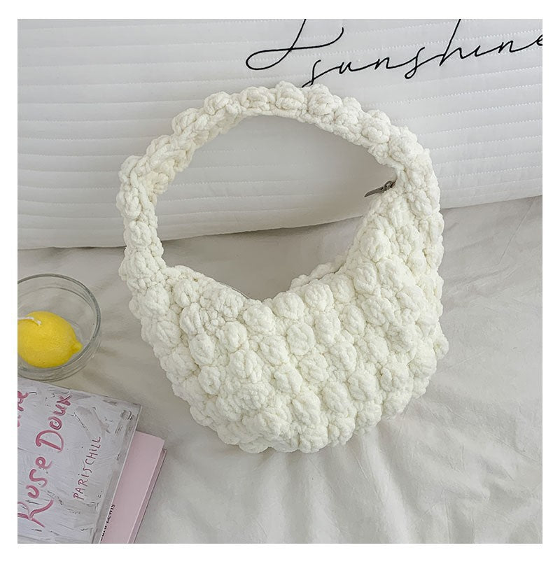Handmade bag with textured design Skanto
