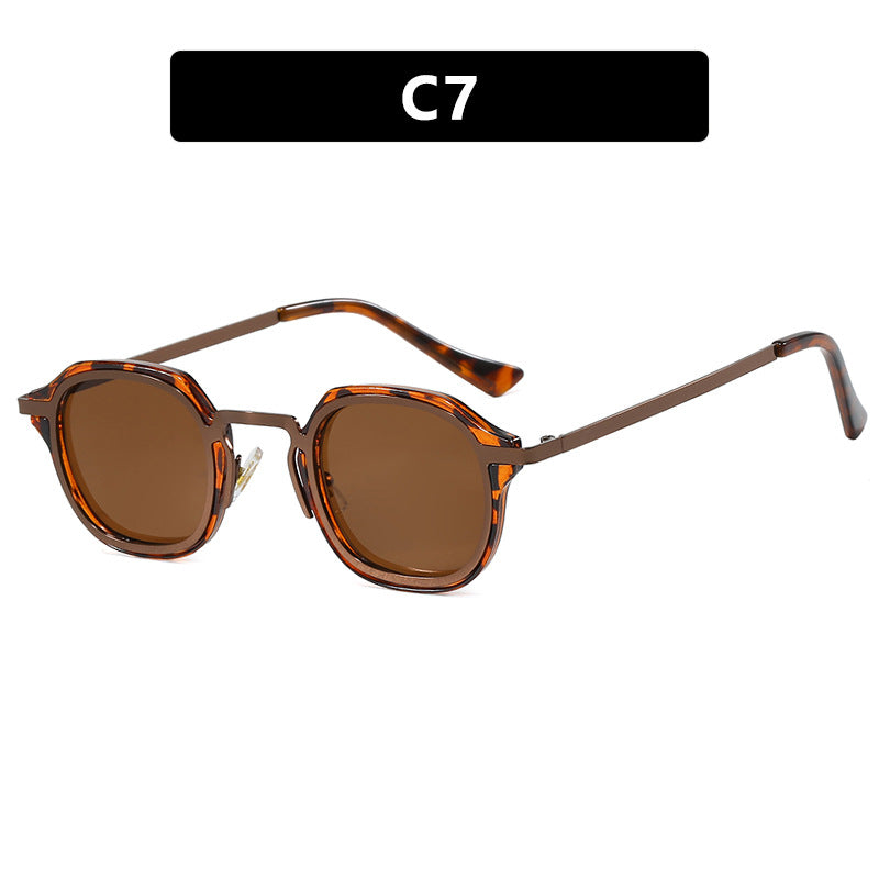 Women's square sunglasses with unique design and UV protection Skanto