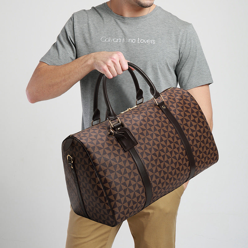 Romslig reiseveske med stilfull geometrisk design Skanto