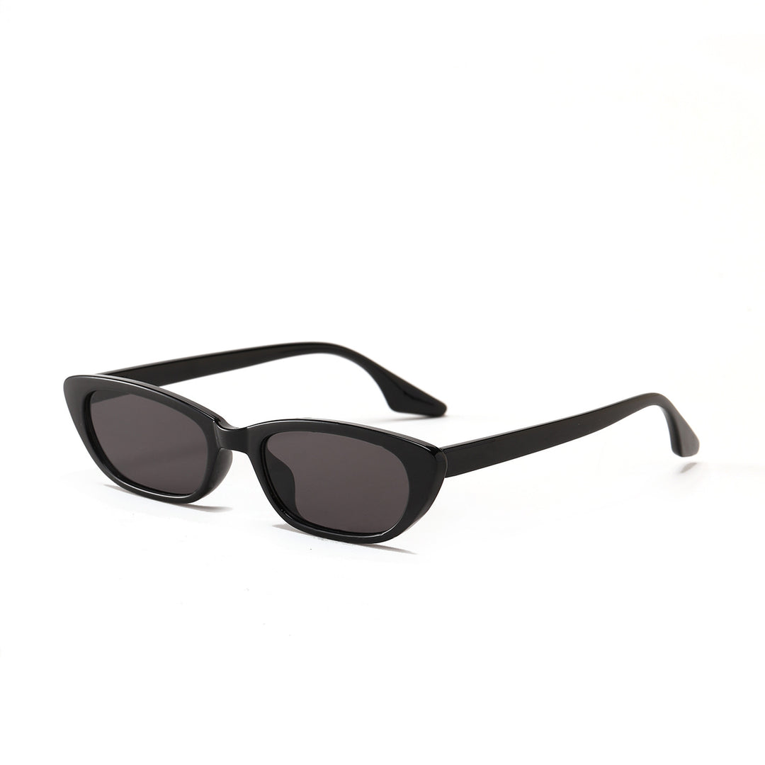 Dame moteriktig solbrille med unikt design og UV-beskyttelse Skanto