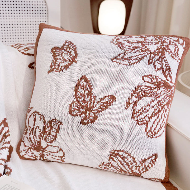 Kvinners dekorative kasteteppe med blomsterdesign Skanto