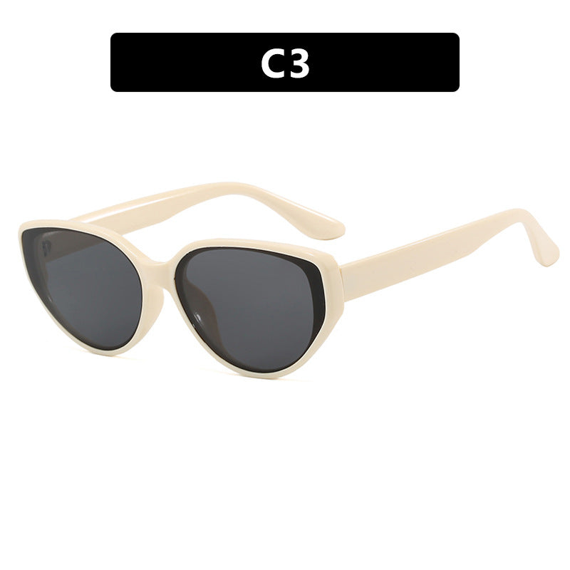 Women's Cat-Eye Sunglasses with Fashionable Tortoiseshell Pattern and UV Protection Skanto
