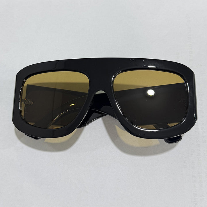 Dame fashion oversized solbriller med bred ramme og beskyttende UV-filter Skanto