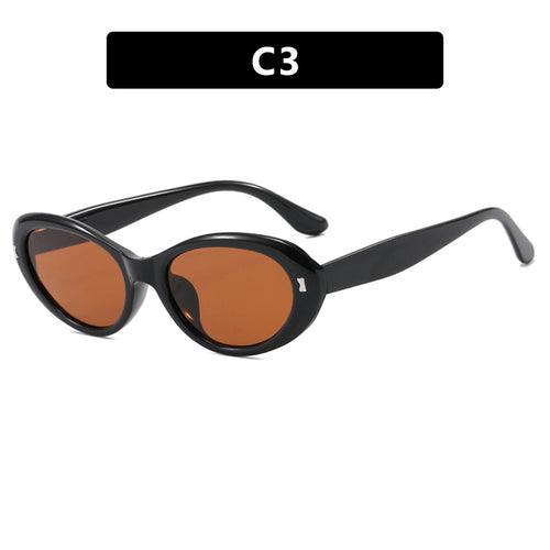 Women's Sunglasses in Elegant Retro Style Skanto