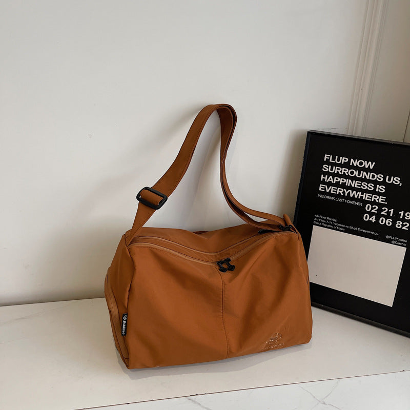 Multifunksjonell Sports Crossbody Bag Skanto