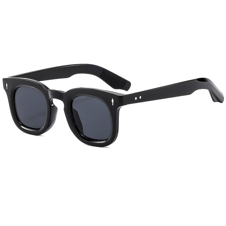 Dame Modish solbrille i høy kvalitet design Skanto