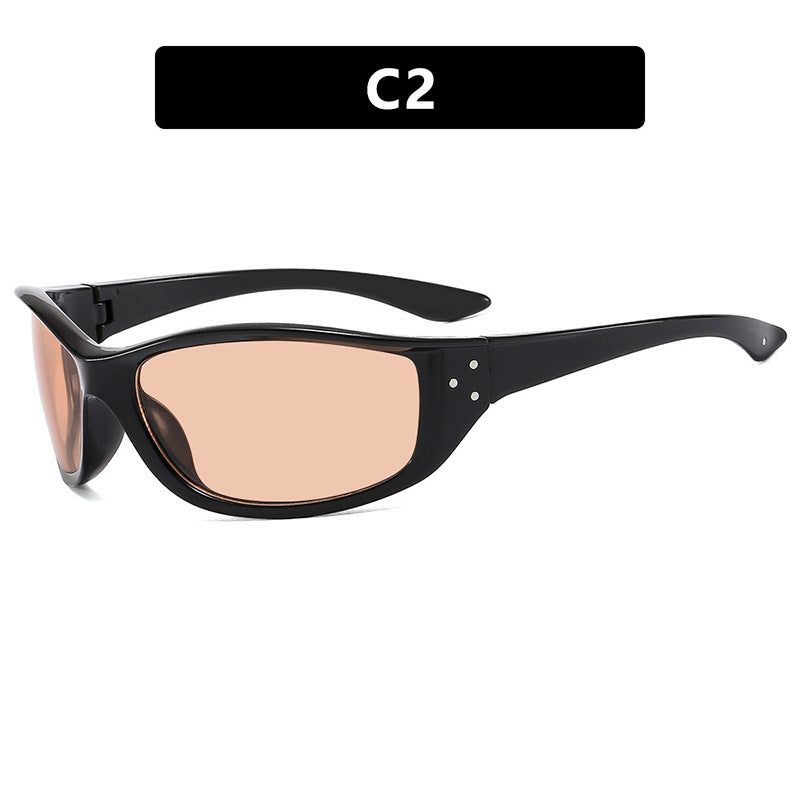 Women's Sporty Sunglasses with Ergonomic Frame and UV Protection Skanto