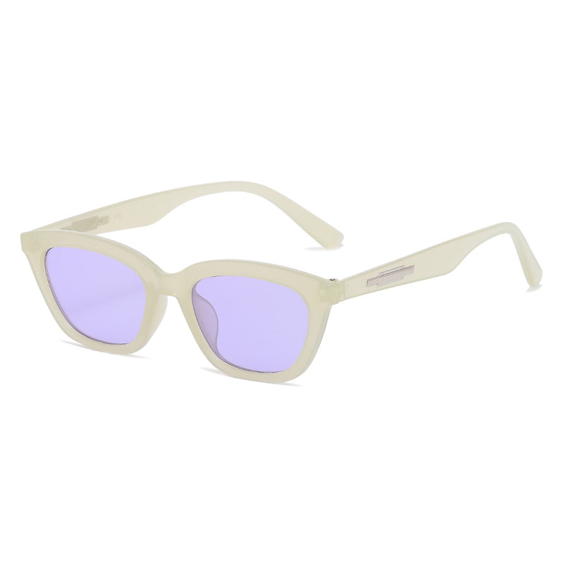 Dame moter Cat-Eye solbriller med transparent ramme og speilglass Skanto