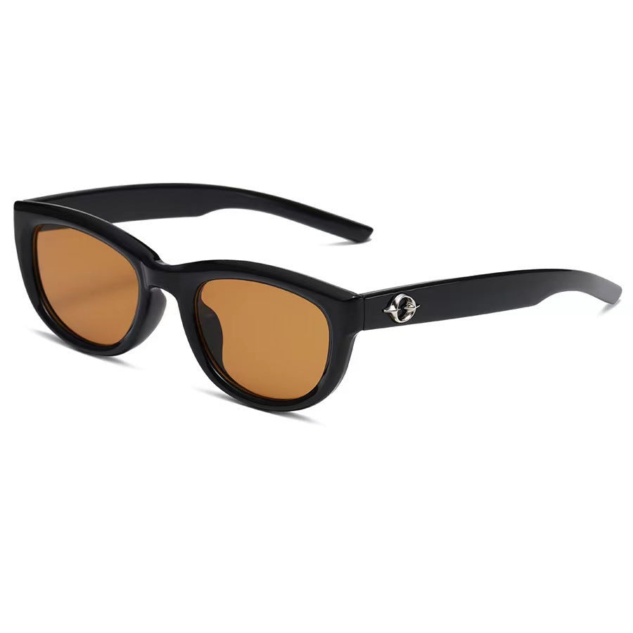 Dame moter Cat-Eye solbrille med robust ramme Skanto