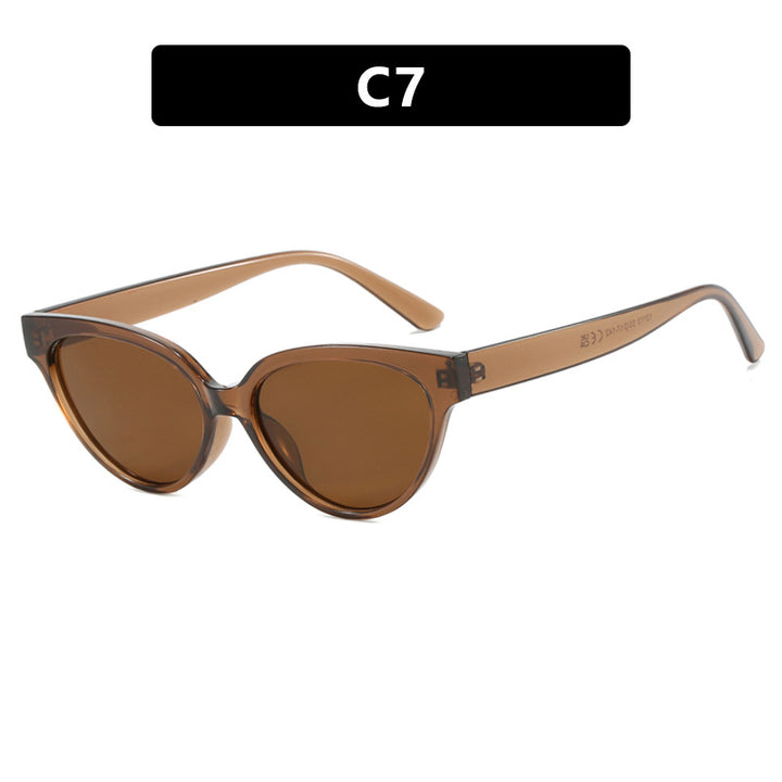 Women's Cat-Eye Sunglasses with Luxurious Pattern and UV Protection Skanto