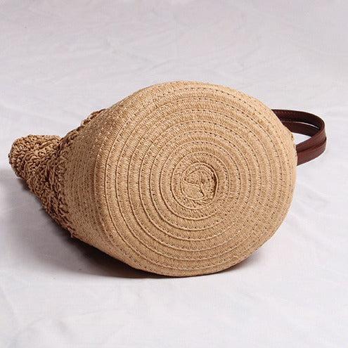 Handmade raffia bag with leather accents Skanto