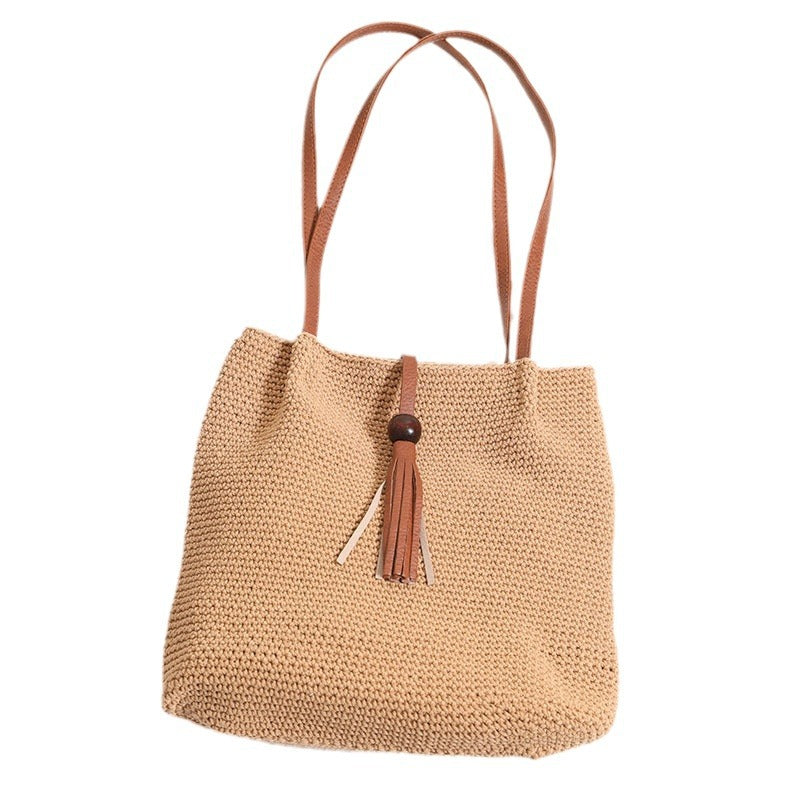 Hand-crocheted crossover bag with leather details Skanto