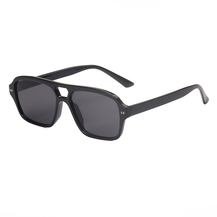 Dame solbrille i markant skilpadde-design Skanto