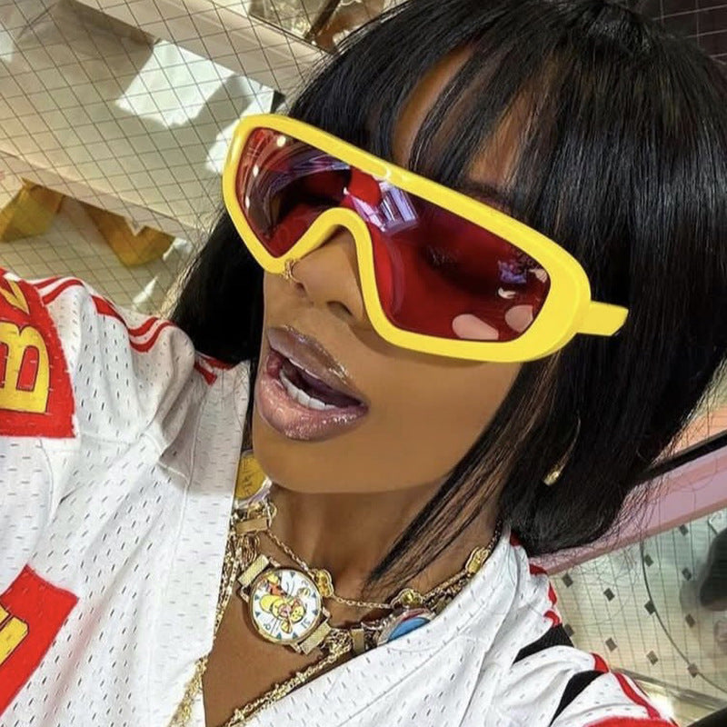 Women's Sports Sunglasses with Wide Field of Vision and UV Protection Skanto
