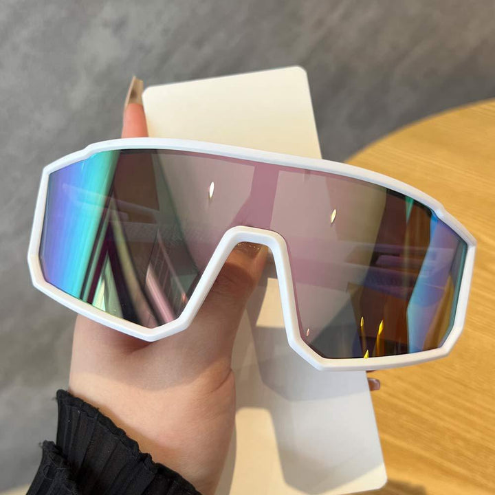 Men's Sleek Wraparound Sport Sunglasses Skanto