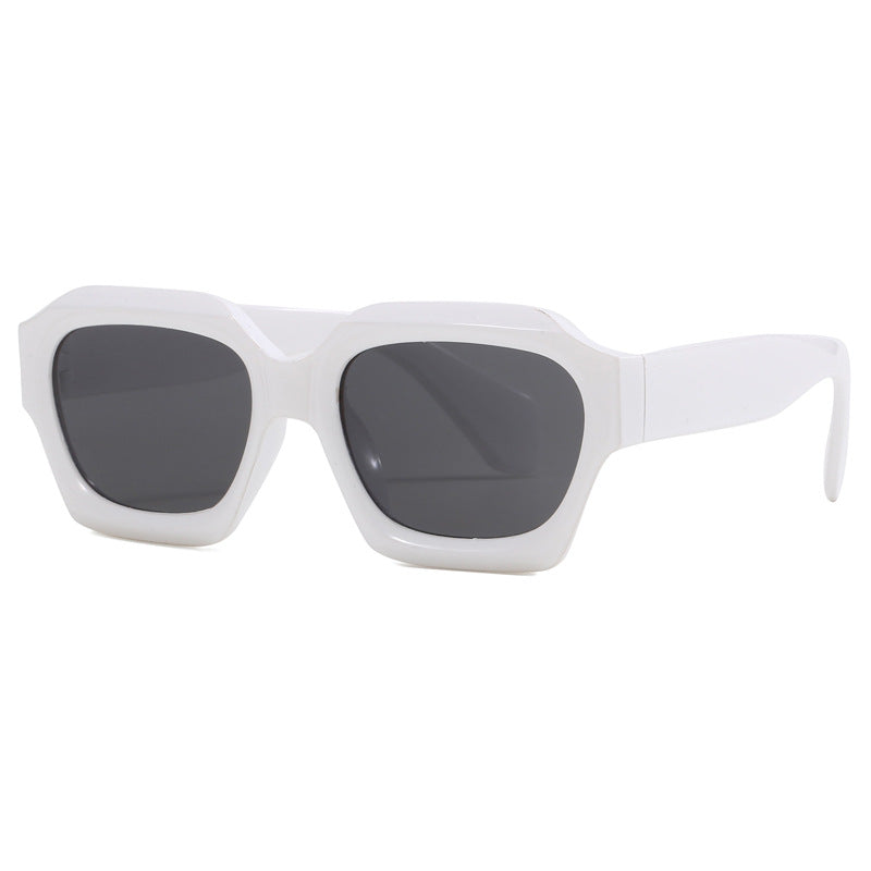 Dame modische geometriske oversized solbriller Skanto