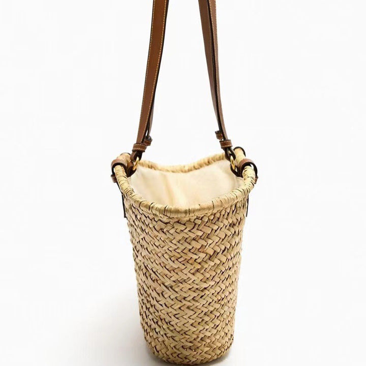 Elegant braided tote bag with leather handle Skanto