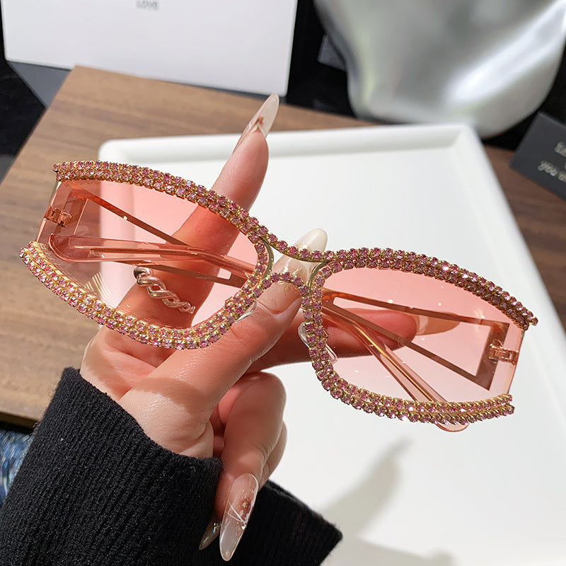 Dame Cat-Eye solbriller med glitrende krystallramme Skanto