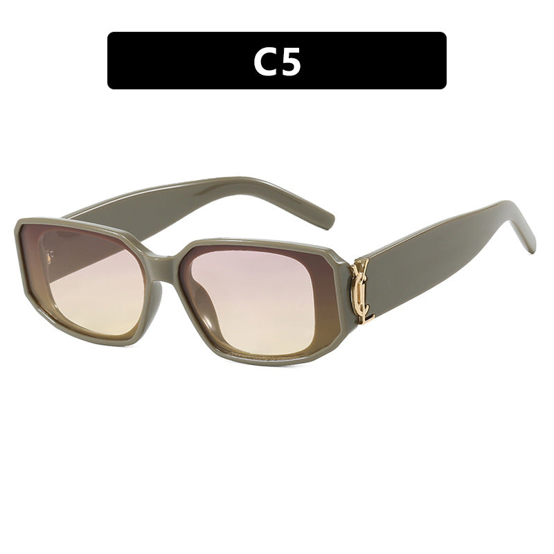 Women's trendy sunglasses with angular design and luxurious details Skanto