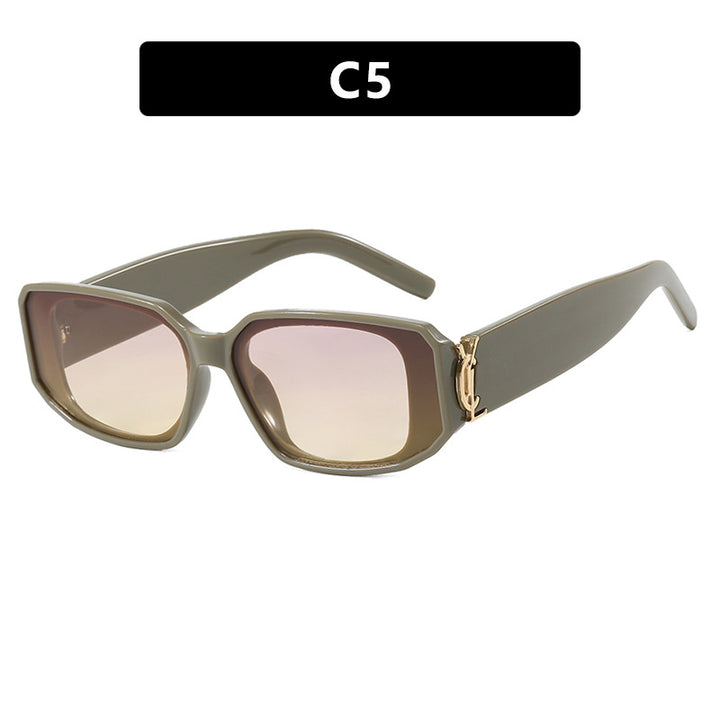 Women's trendy sunglasses with angular design and luxurious details Skanto