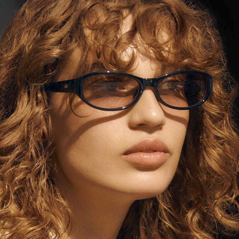 Women's fashion glasses in elegant retro style Skanto