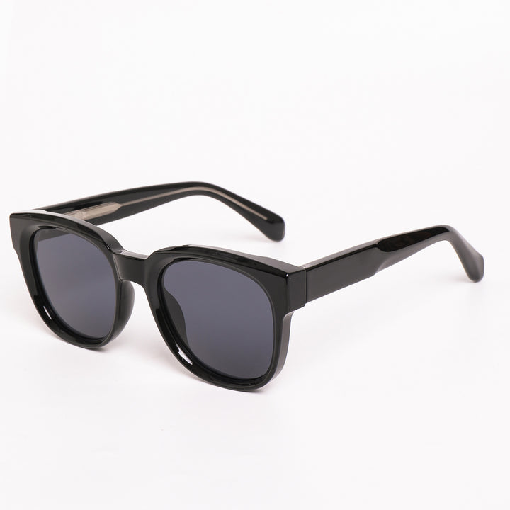 Dame moteriktig solbrille i elegant kvadrat-design med UV-beskyttelse Skanto