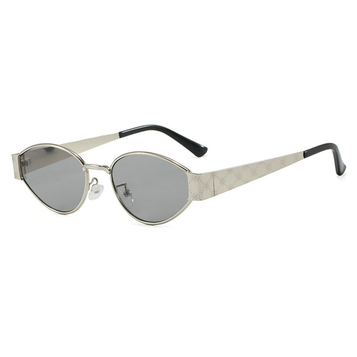 Dame Cat-Eye solbriller med elegant design og luksuriøse detaljer Skanto